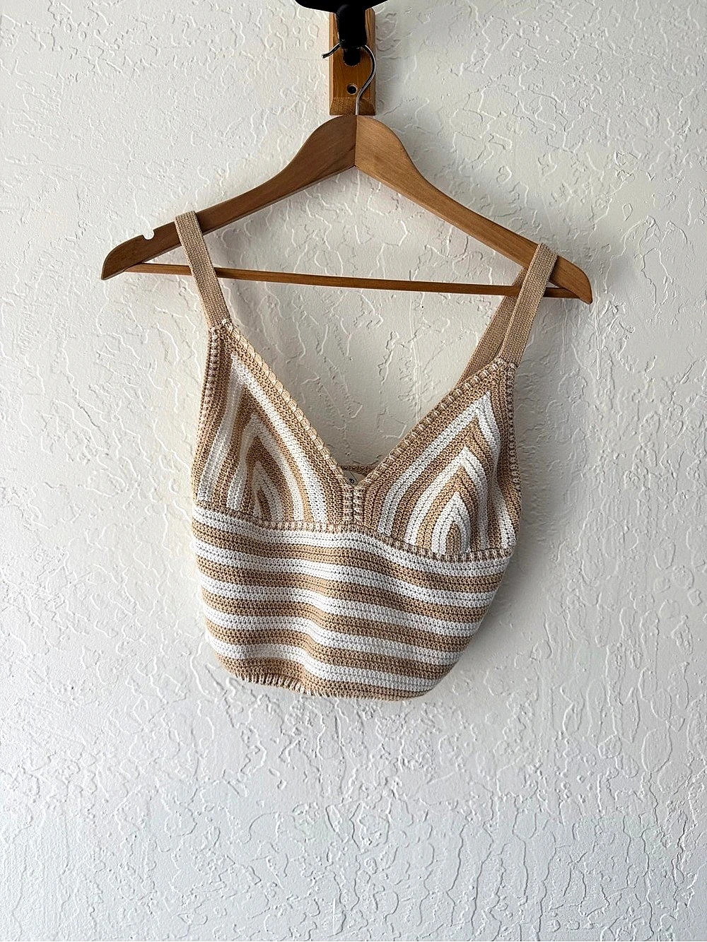 Willow & Wind Striped Crochet Camisole in Brown & White Like New